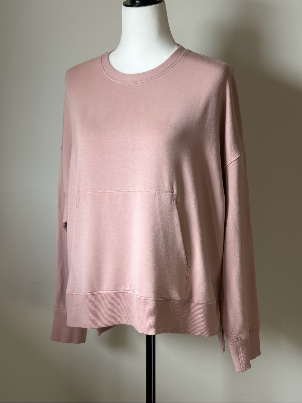 Kit & Ace modal pink pullover - size Medium - oversized crew neck sweatshirt